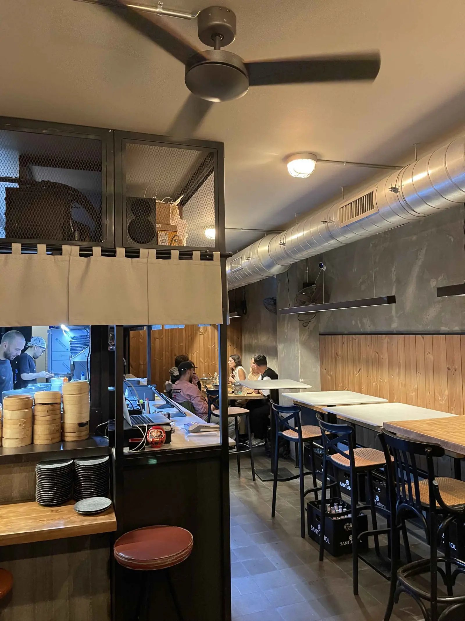 Shoronpo Barcelona tantanmen ramen