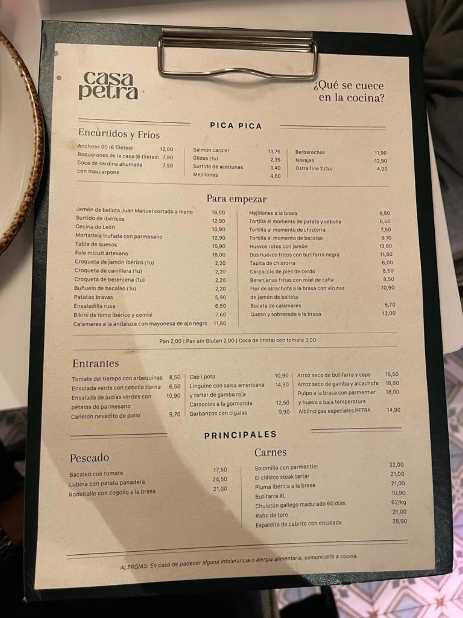 Casa Petra Barcelona menu