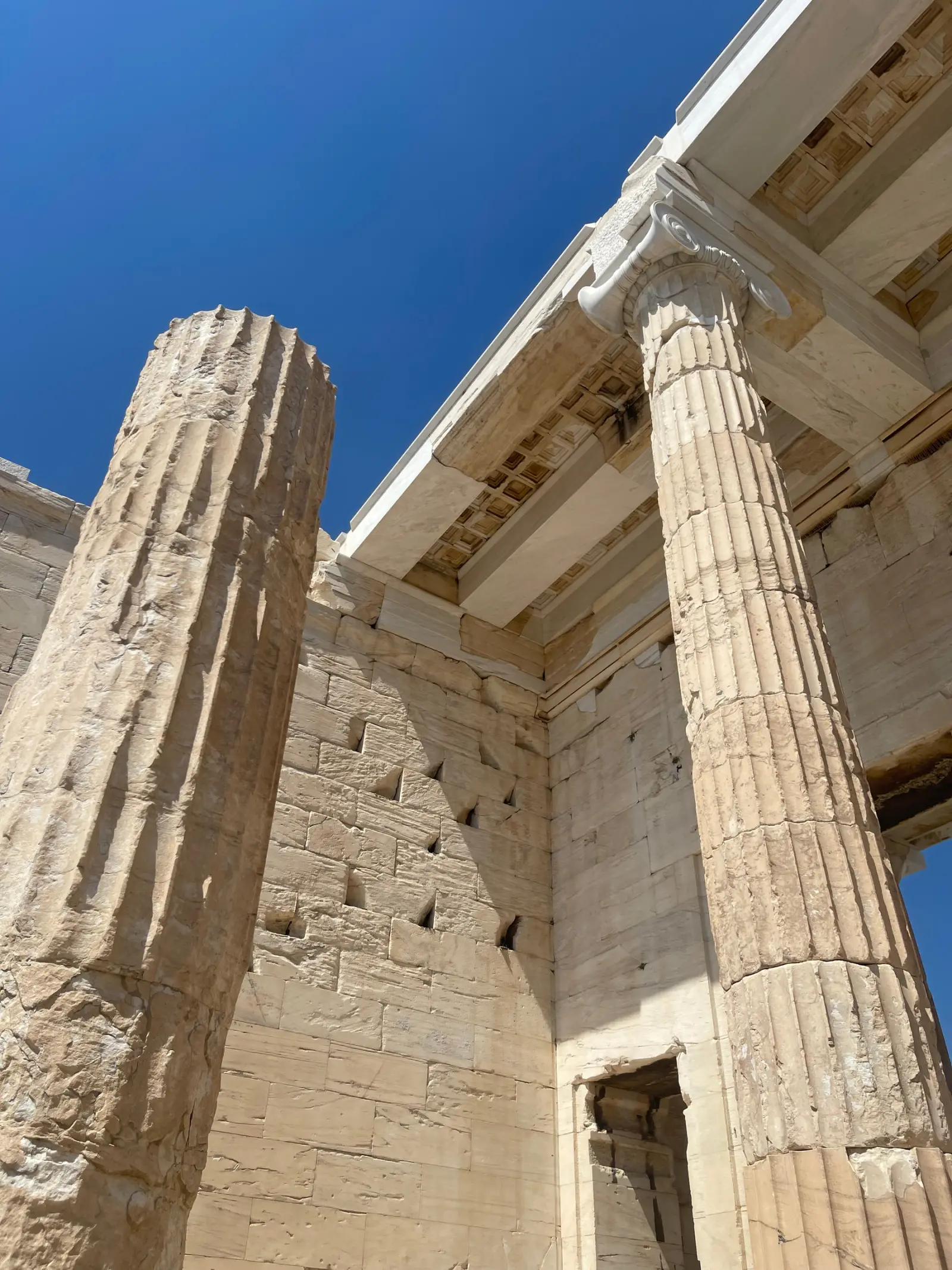 Exploring Ancient Marvels: Guided Tour of the Acropolis and Parthenon