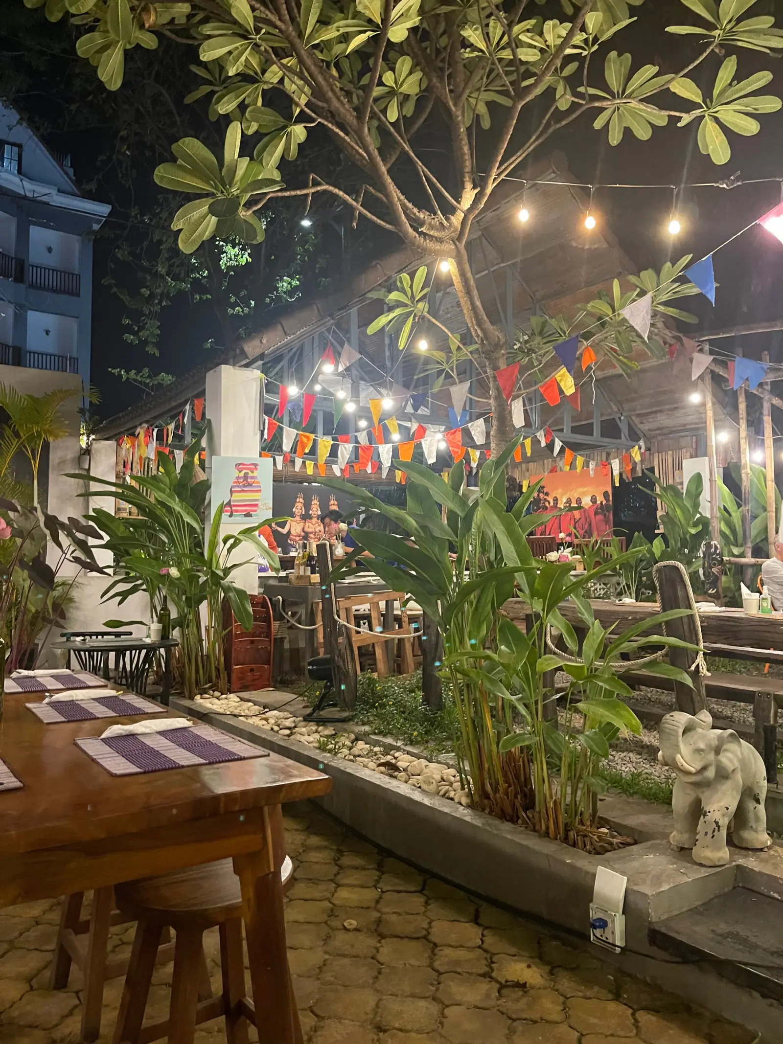 Pou Restaurant and Bar, Siem Reap