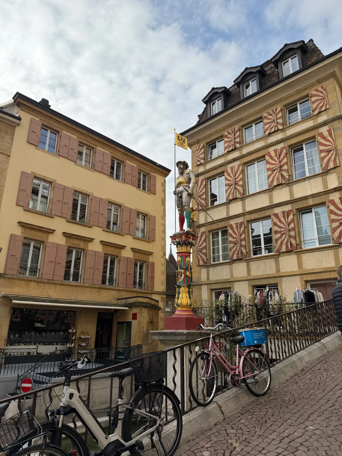 Yellow-stone houses in Neuchâtel’s old town
