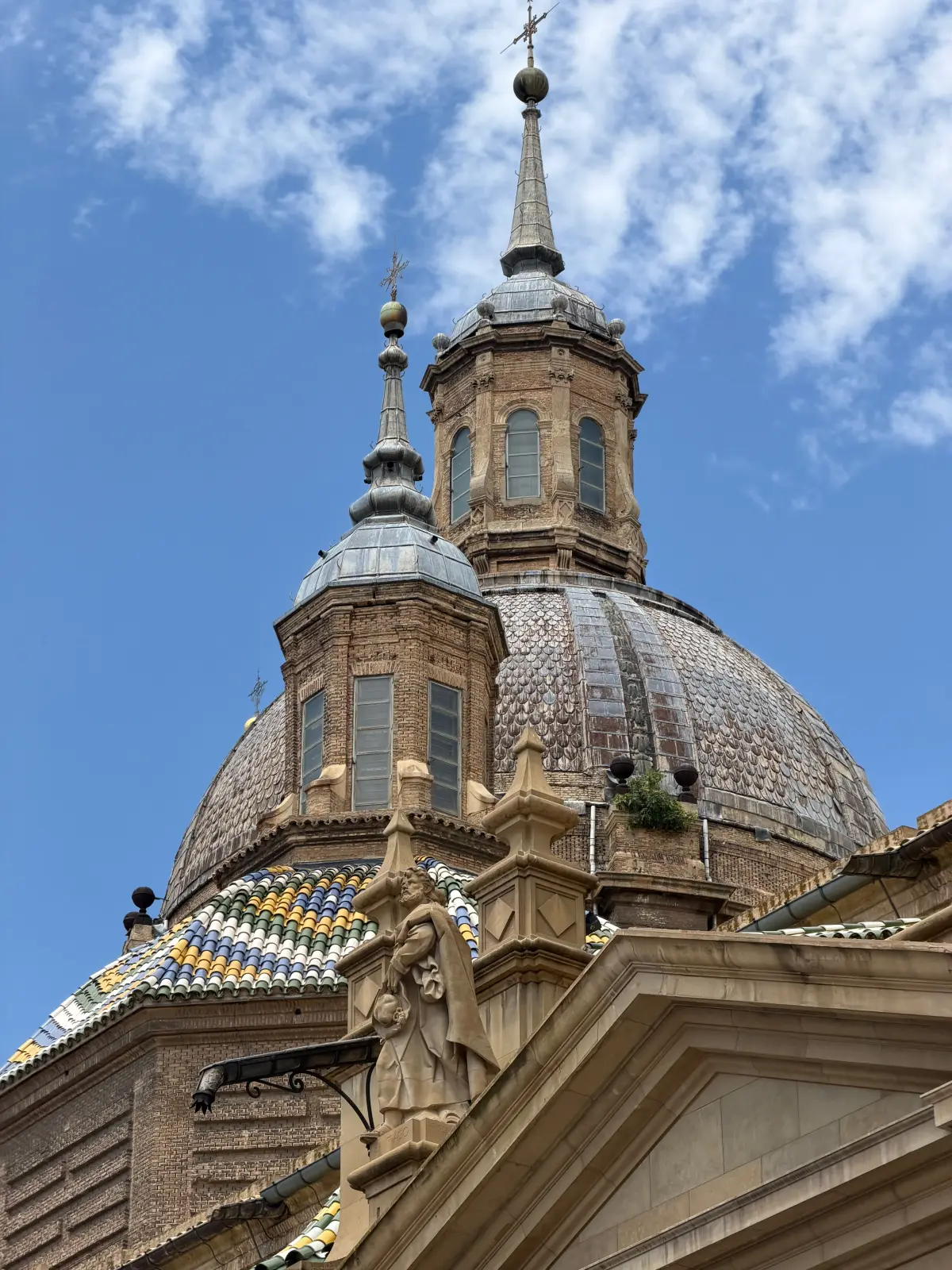 The domes of the Basilica del Pilar